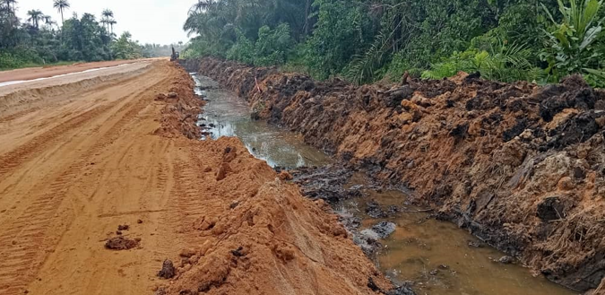 Adiabo-Eseku Road view 6